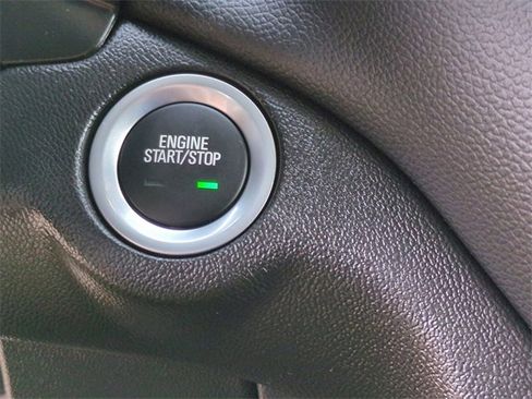 Certified 2024 Chevrolet Equinox LT image 17