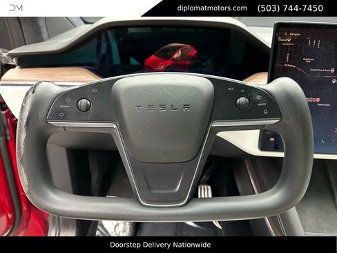 Used 2023 Tesla Model X image 29
