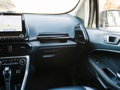 Used 2020 Ford EcoSport Titanium image 29