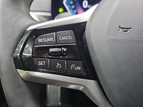 Certified 2025 BMW 330i Sedan w/ Premium Package image 18