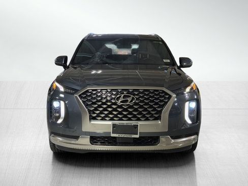 Used 2022 Hyundai Palisade Calligraphy w/ Cargo Package image 2