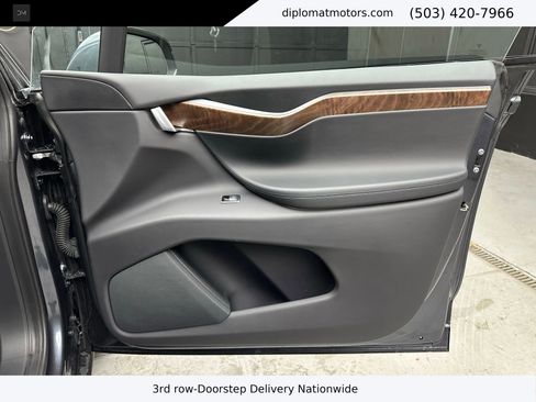 Used 2019 Tesla Model X Long Range image 23