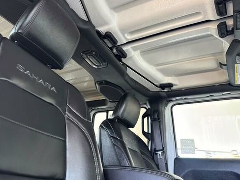 Certified 2021 Jeep Wrangler Unlimited Sahara w/ Cold Weather Group image 14