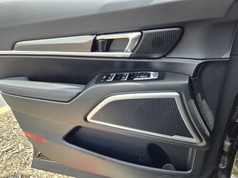 Certified 2023 Kia Telluride S FWD image 26