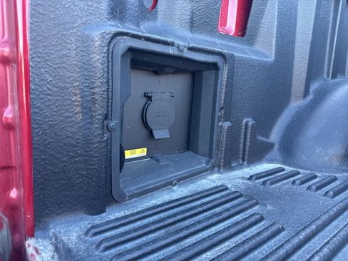 Used 2023 Ford F150 Lariat w/ Equipment Group 502A High image 25