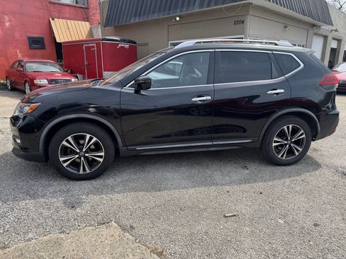 Used 2018 Nissan Rogue SL image 3