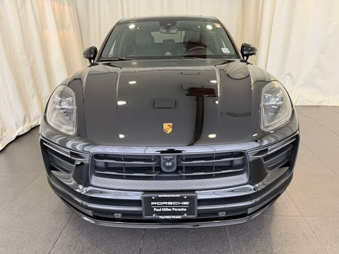 Used 2025 Porsche Macan Turbo AWD/4WD image 6