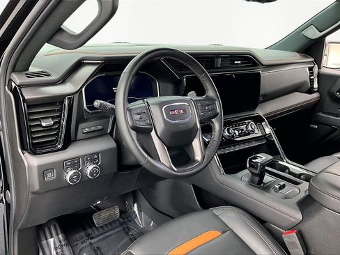 Used 2024 GMC Sierra 1500 AT4 w/ Technology Package image 14