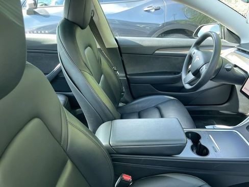 Used 2022 Tesla Model 3 RWD image 12