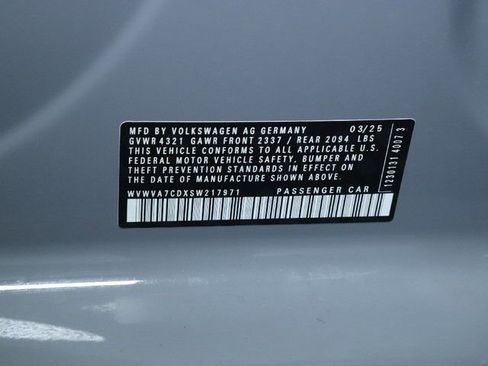 Used 2025 Volkswagen GTI Autobahn FWD image 21