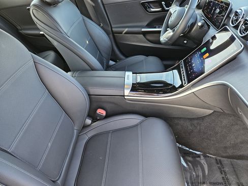 Certified 2025 Mercedes-Benz C 300 Sedan image 15