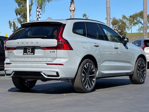 New 2026 Volvo XC60 B5 Ultra w/ Climate Package PRO image 5