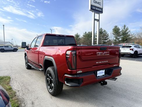 New 2025 GMC Sierra 2500 AT4 w/ AT4 Premium Plus Package image 4