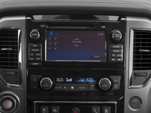 Certified 2017 Nissan Titan Platinum Reserve image 19