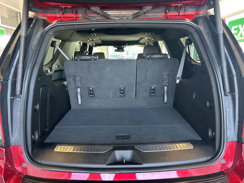 Used 2023 Chevrolet Suburban RST image 11