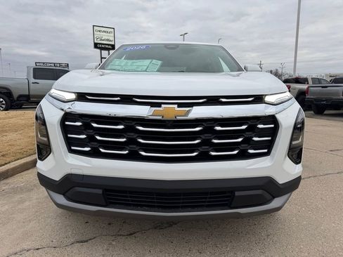 New 2026 Chevrolet Equinox LT w/ Safety and Technology Package image 11