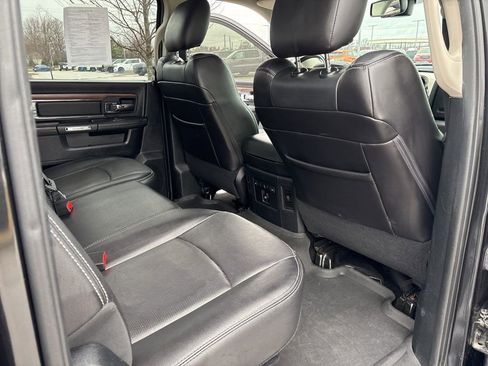 Used 2016 RAM 1500 Laramie w/ Convenience Group image 14