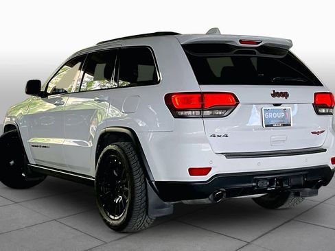 Used 2018 Jeep Grand Cherokee Trailhawk w/ Trailhawk Luxury Group image 11