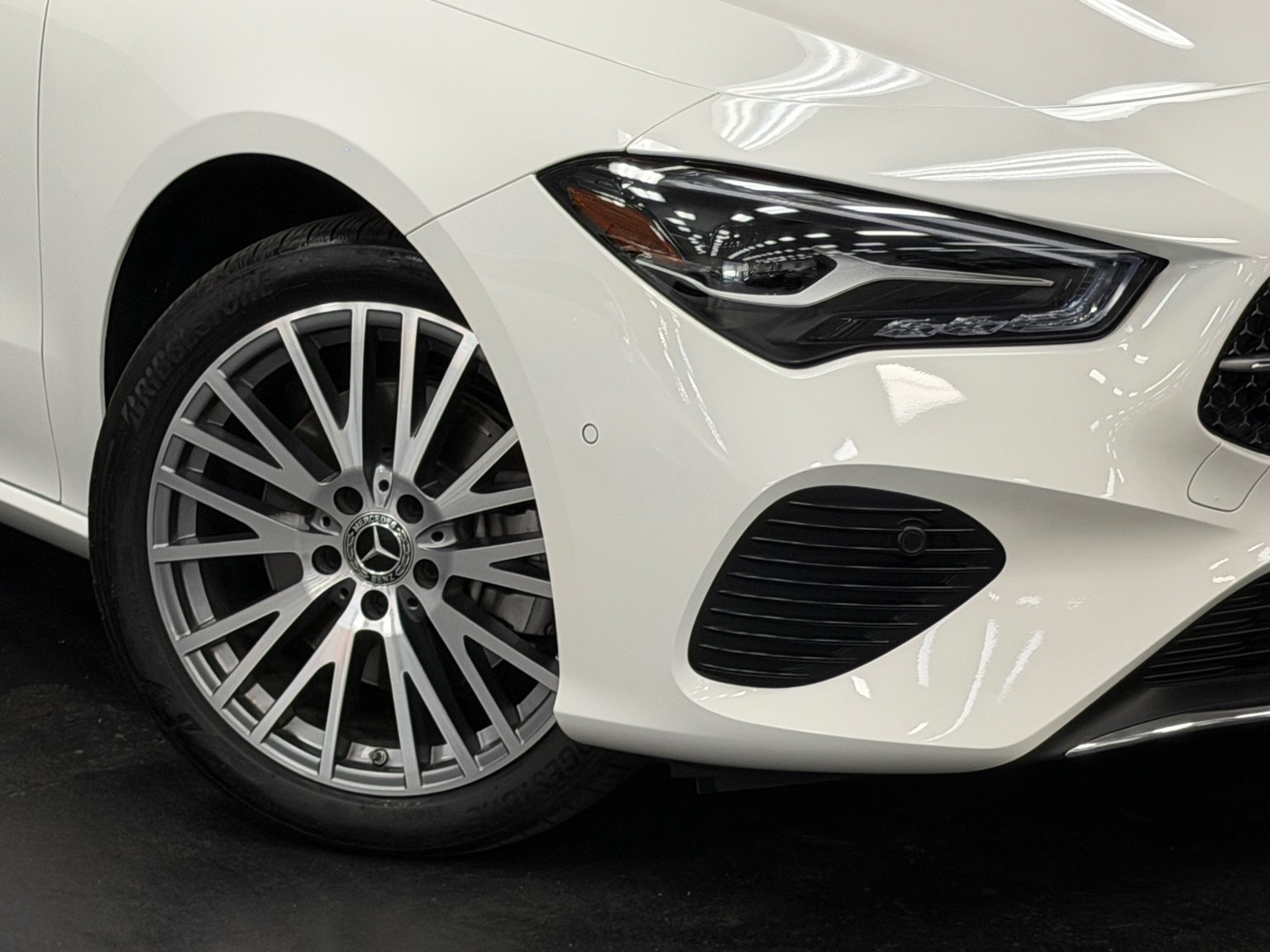 Certified 2025 Mercedes-Benz CLA 250 image 3