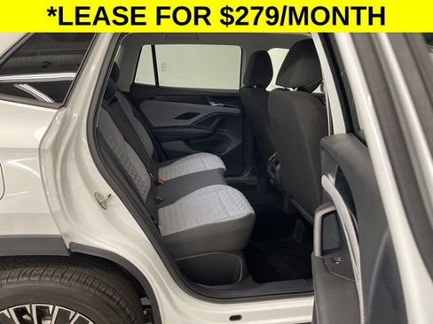 Used 2026 Volkswagen Tiguan S w/ 18" Wheel Package AWD/4WD image 10