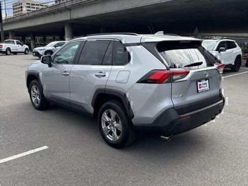 Certified 2024 Toyota RAV4 XLE AWD/4WD image 7