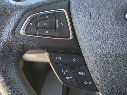 Used 2019 Ford Escape SE image 26