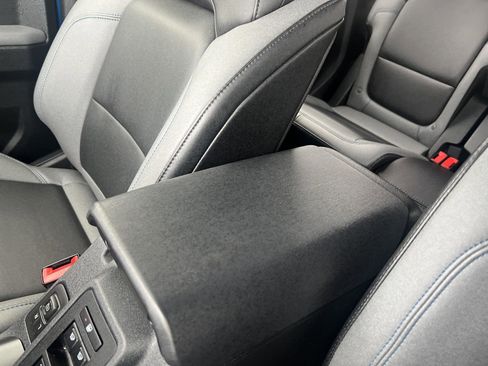 Used 2023 Ford Bronco Black Diamond w/ Sasquatch Package image 30