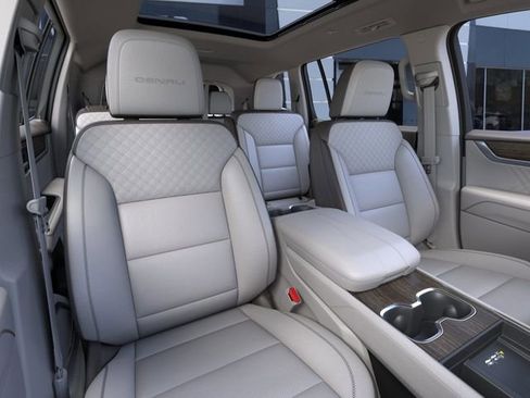 New 2026 GMC Acadia Denali w/ Super Cruise Package AWD/4WD image 16