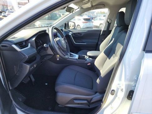 Used 2024 Toyota RAV4 LE AWD/4WD image 16