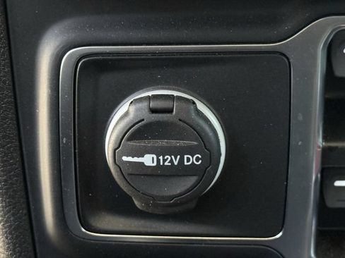 Used 2024 Jeep Gladiator Sport AWD/4WD image 20