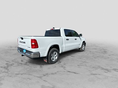 New 2026 RAM 1500 Big Horn AWD/4WD image 8