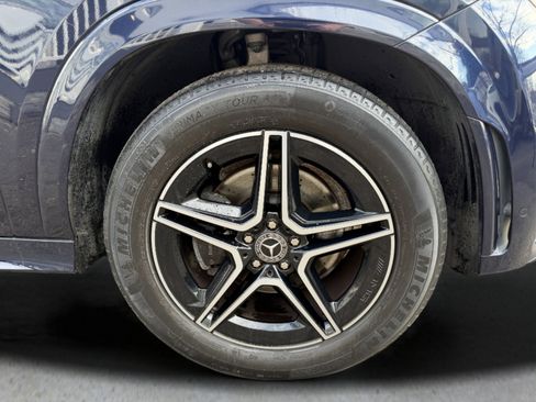 Used 2020 Mercedes-Benz GLE 350 4MATIC w/ AMG Line Exterior image 21