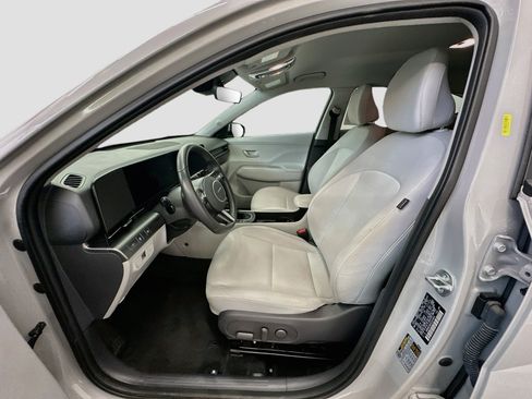 Used 2025 Hyundai Kona SEL AWD/4WD image 13