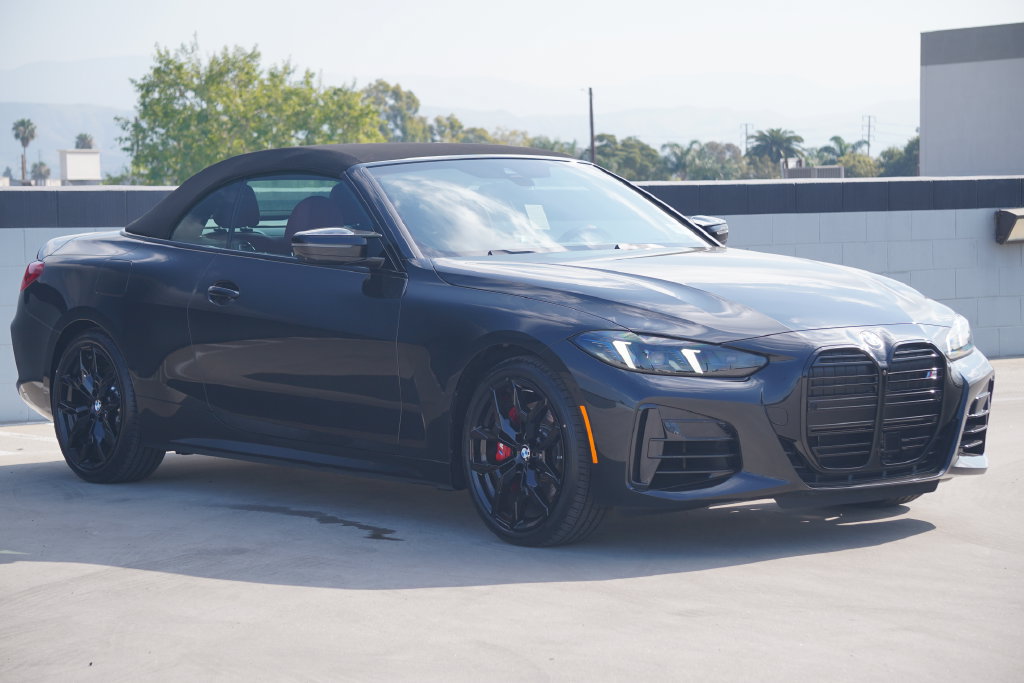 Used 2026 BMW 440i xDrive Convertible w/ Premium Package AWD/4WD image 4