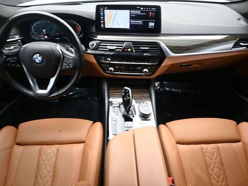 Used 2021 BMW 540i RWD image 17