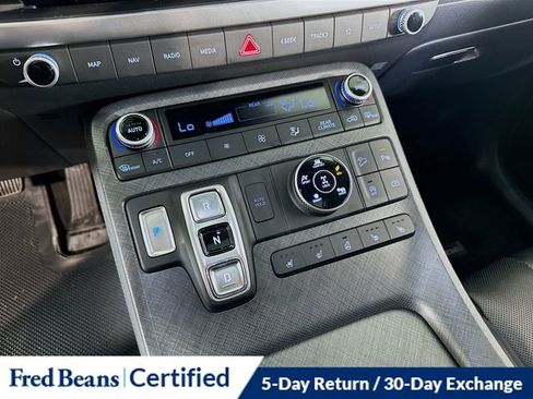 Used 2024 Hyundai Palisade Limited image 24