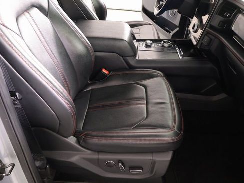 Used 2022 Ford Expedition Max Limited image 14