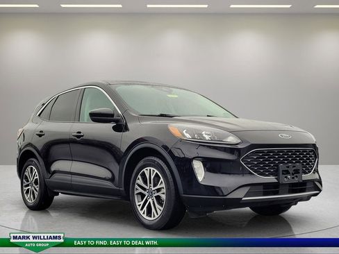 Used 2022 Ford Escape SEL w/ Technology Package AWD/4WD image 1