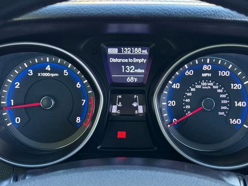 Used 2013 Hyundai Elantra GT w/ Tech Pkg image 19