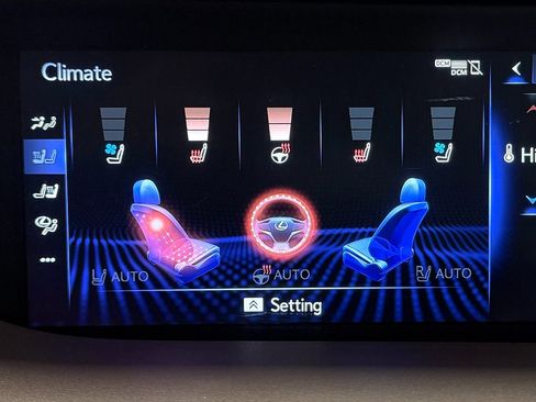 Used 2019 Lexus LS 500 AWD w/ Interior Upgrade Package image 27