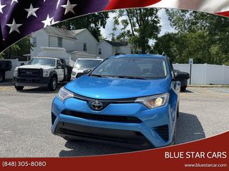 Used 2018 Toyota RAV4 LE AWD/4WD video 1