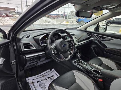 Used 2022 Subaru Crosstrek 2.5i Limited w/ Popular Package #3 image 2