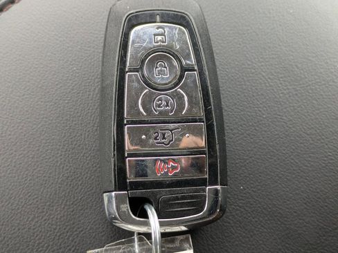 Used 2023 Lincoln Aviator Reserve image 25