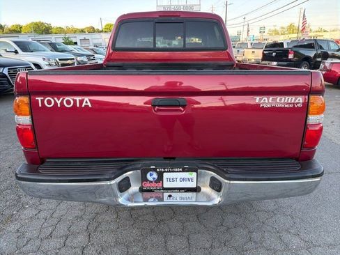 Used 2004 Toyota Tacoma PreRunner image 8