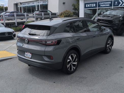 Used 2023 Volkswagen ID.4 Pro AWD/4WD image 6