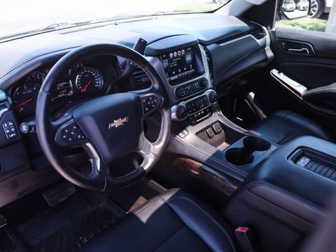 Used 2015 Chevrolet Suburban LT AWD/4WD image 34