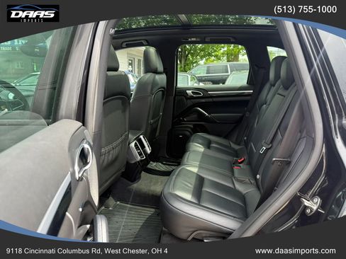 Used 2015 Porsche Cayenne S AWD/4WD image 21