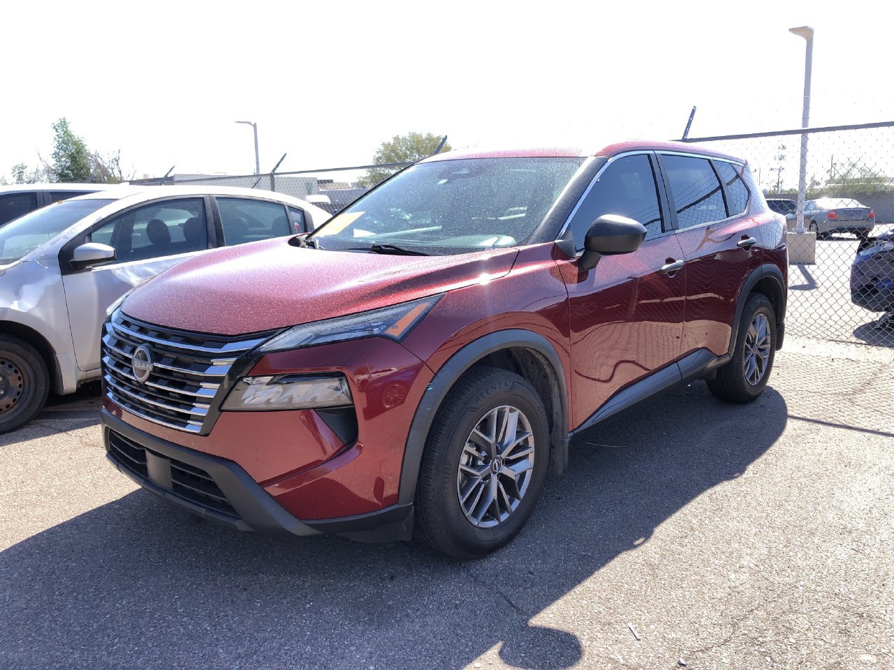 Used 2024 Nissan Rogue S FWD image 14