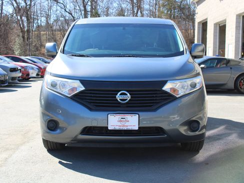 Used 2015 Nissan Quest S image 2
