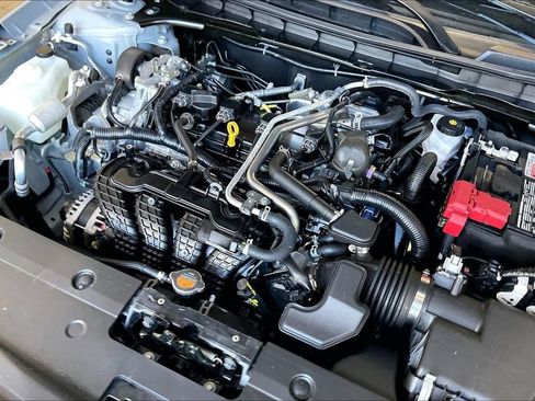 Used 2025 Nissan Altima 2.5 SR FWD image 28